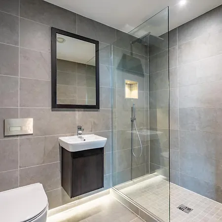 Apartment Castle Outlook At Ryedale House