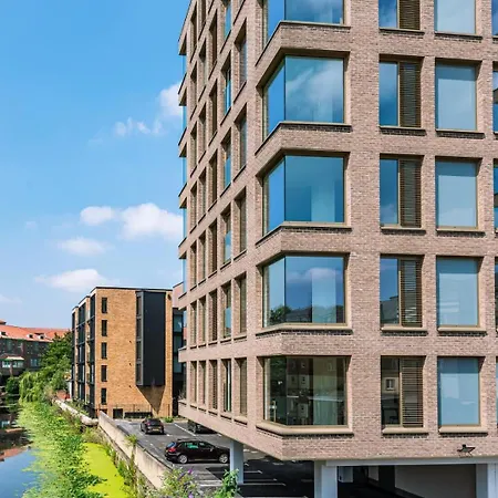 Castle Outlook At Ryedale House York